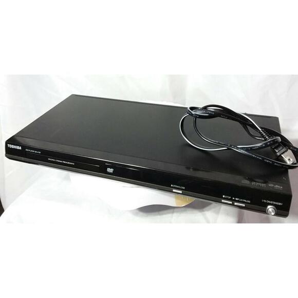 Toshiba SD-4100KU  DVD Player -Digital VideoWORKING TESTED - Picture 1 of 11